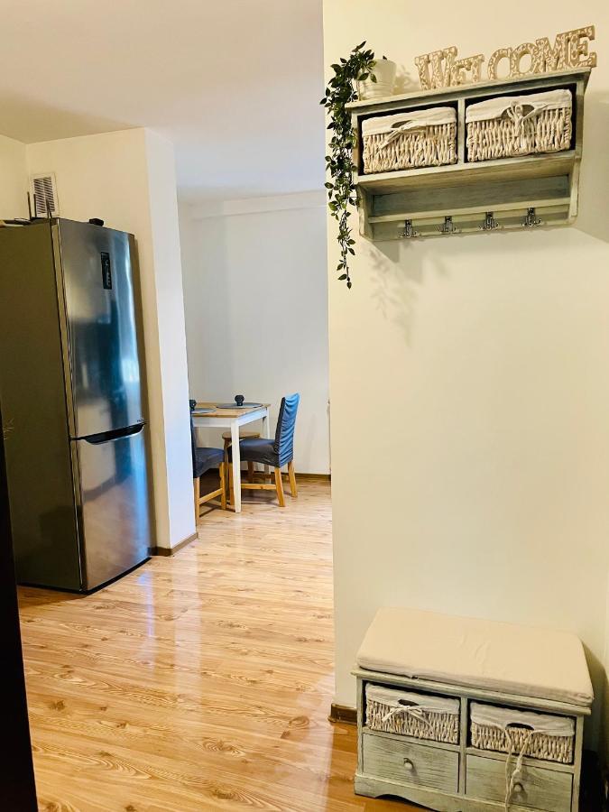 Thias Apartment -Parter, Langa Spitalul Marie Curie Bucureşti Eksteriør bilde
